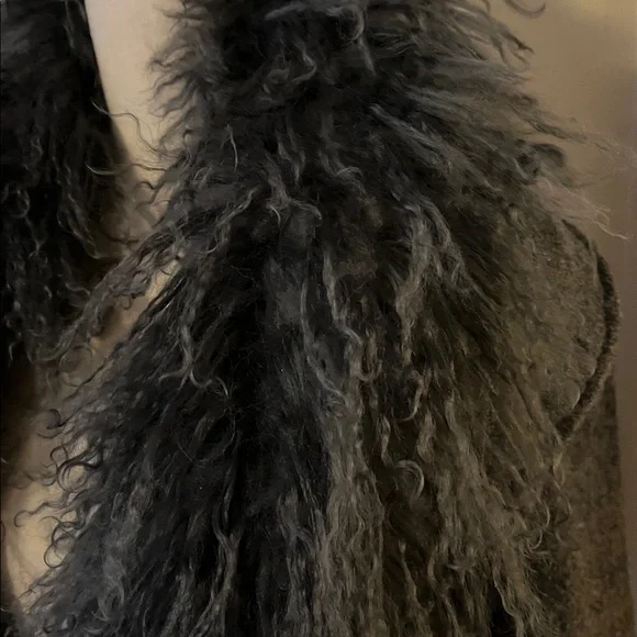 Chic Gray wool jacket with real lamb fur, medium size woman! So warm, chic - Picture 5 of 17